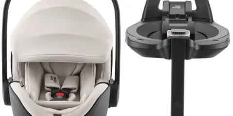 Fotelik samochodowy Britax Romer z bazą obrotową. Bezpieczeństwo i wygoda dla Twojego dziecka.
